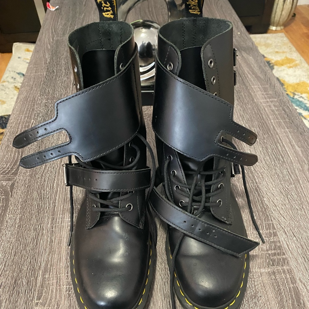 Dr. Martens